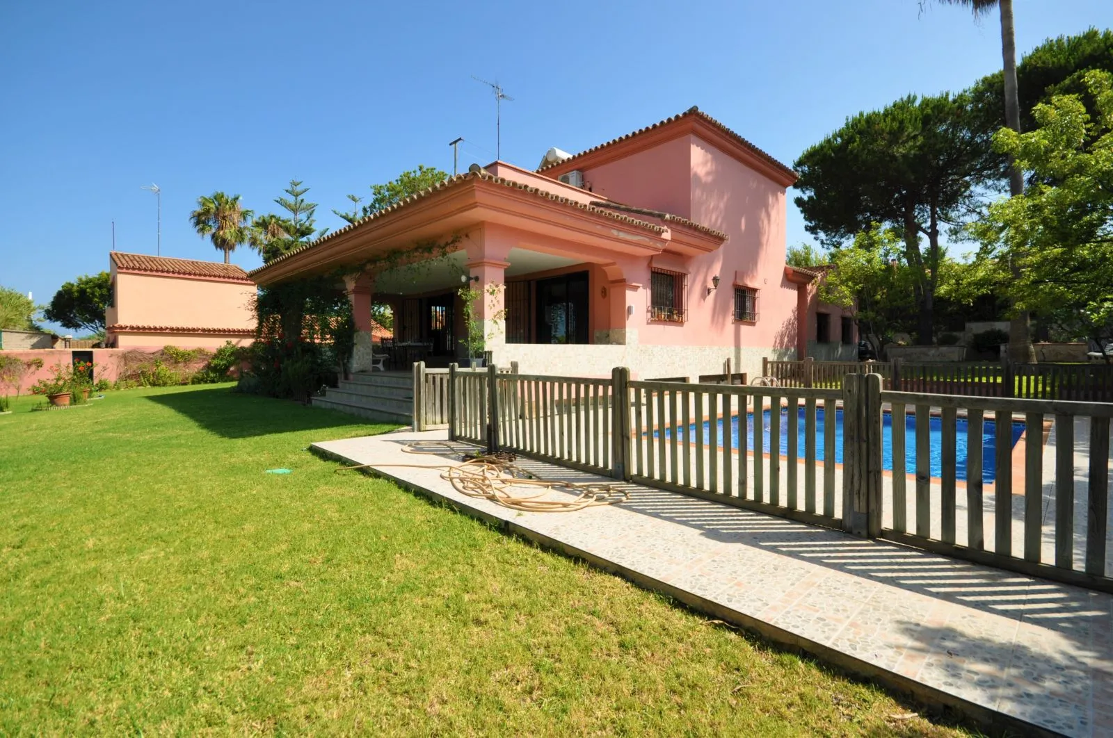 Detached Villa – Casares Playa