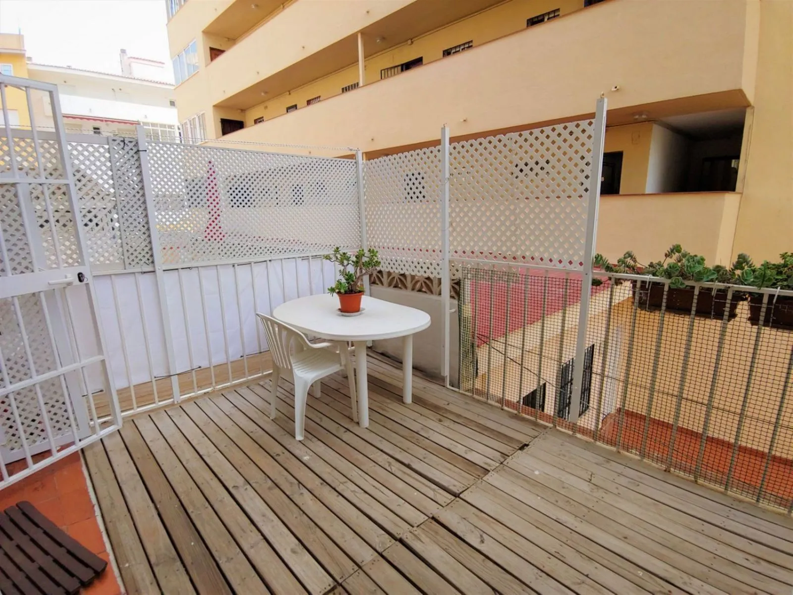 Middle Floor Apartment-Fuengirola-R4885123