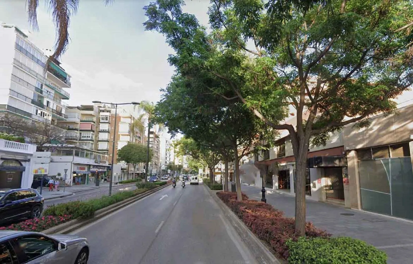 Middle Floor Apartment-Marbella-R4739374