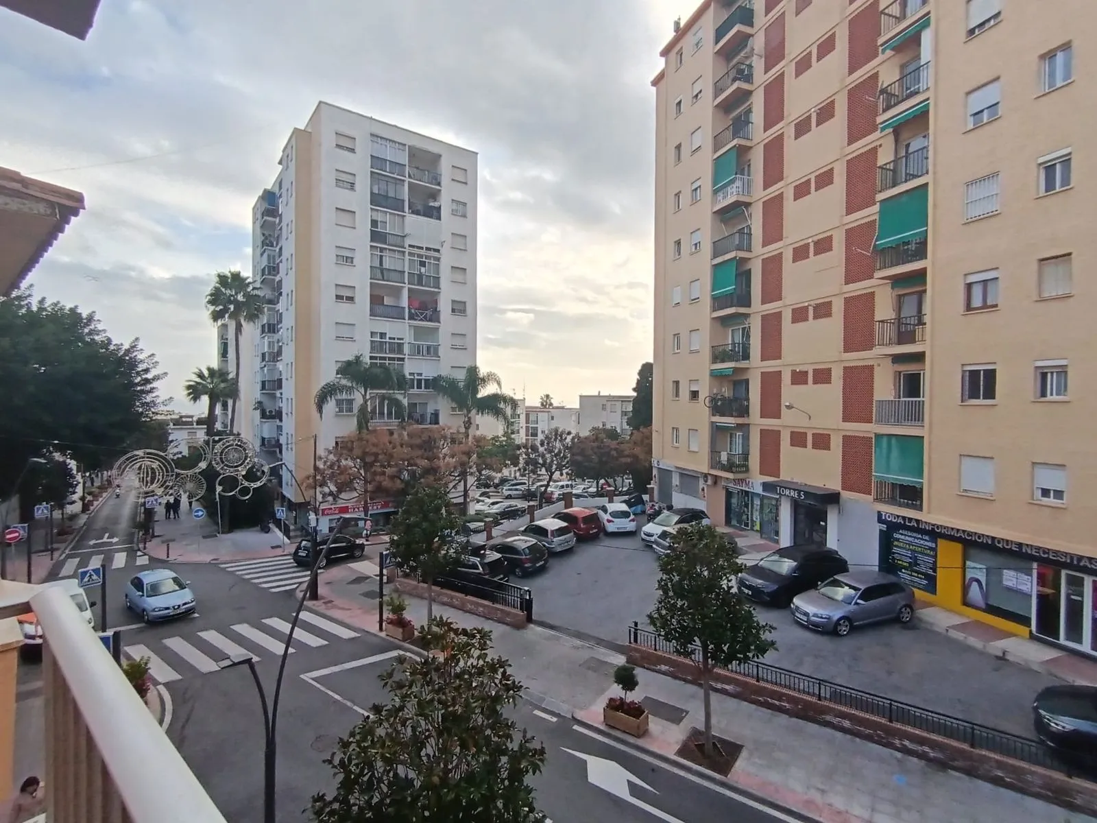 Middle Floor Apartment-Marbella-R4892017