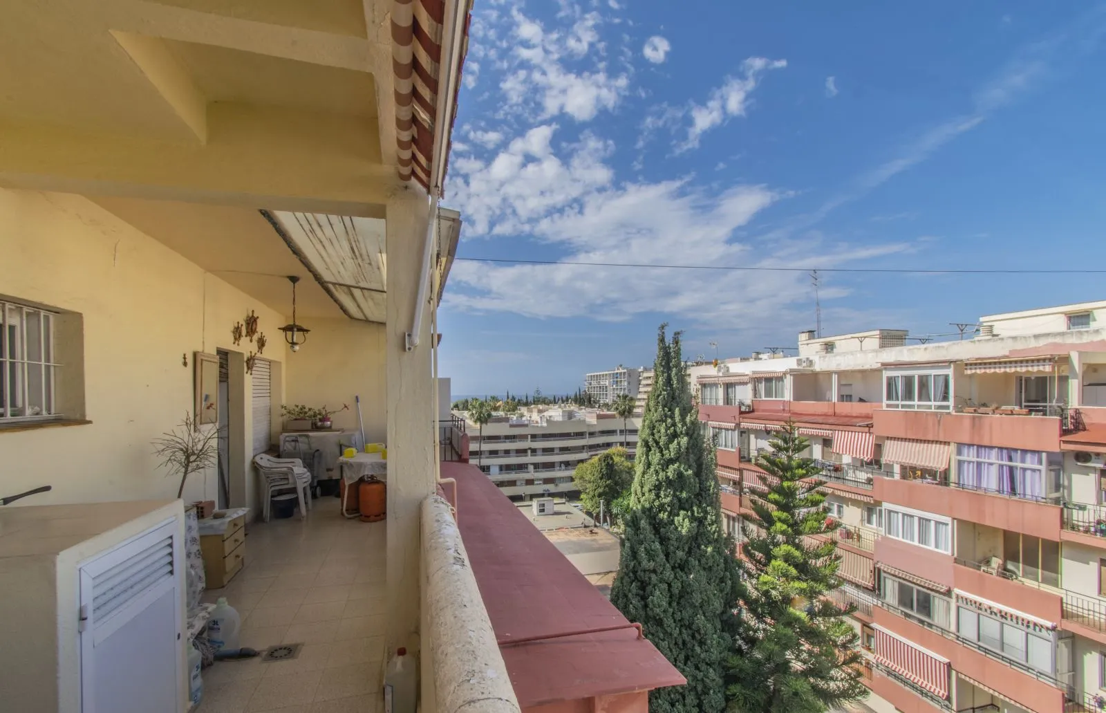 Top Floor Apartment-Marbella-R4712581