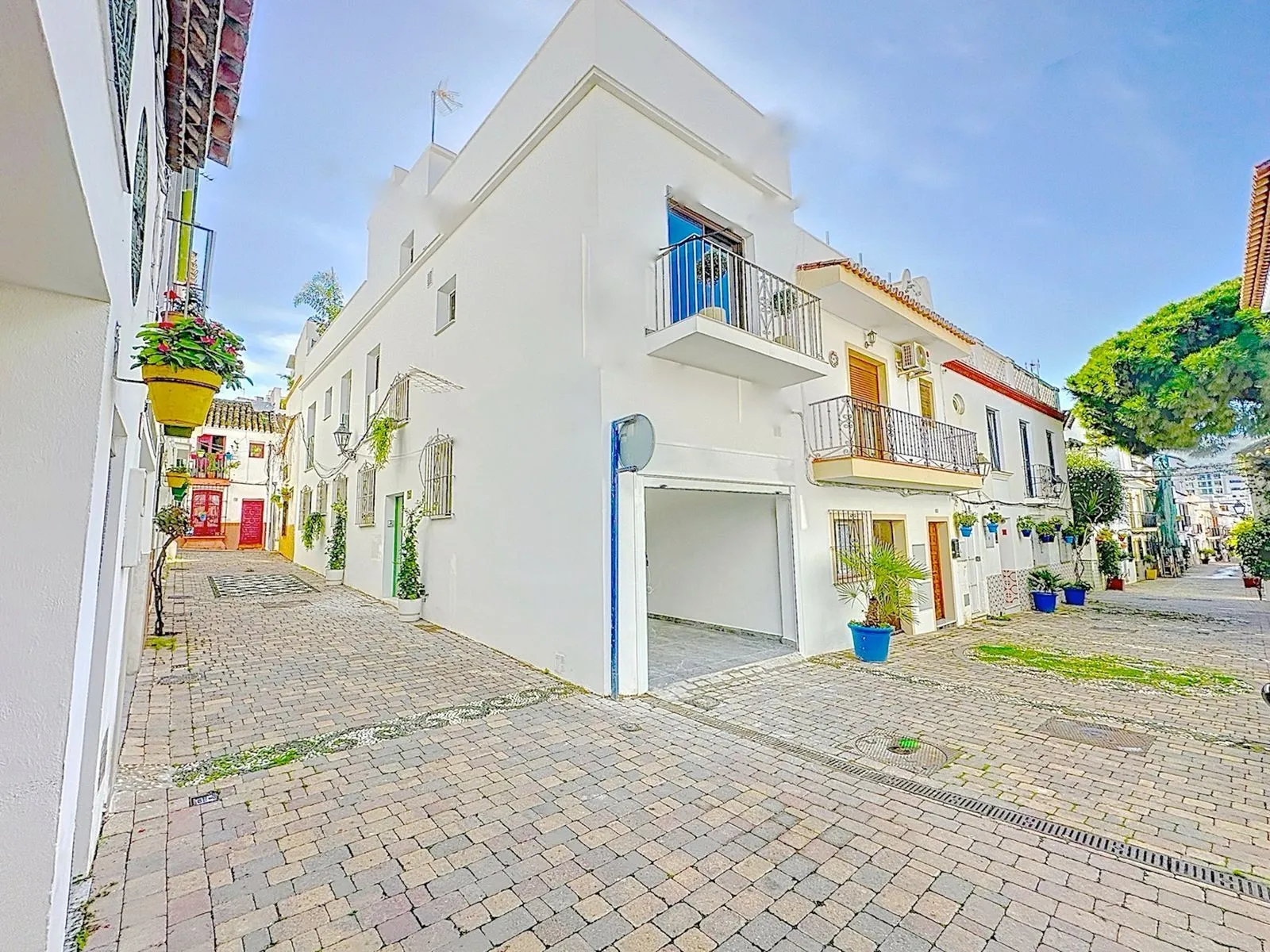 Detached Villa