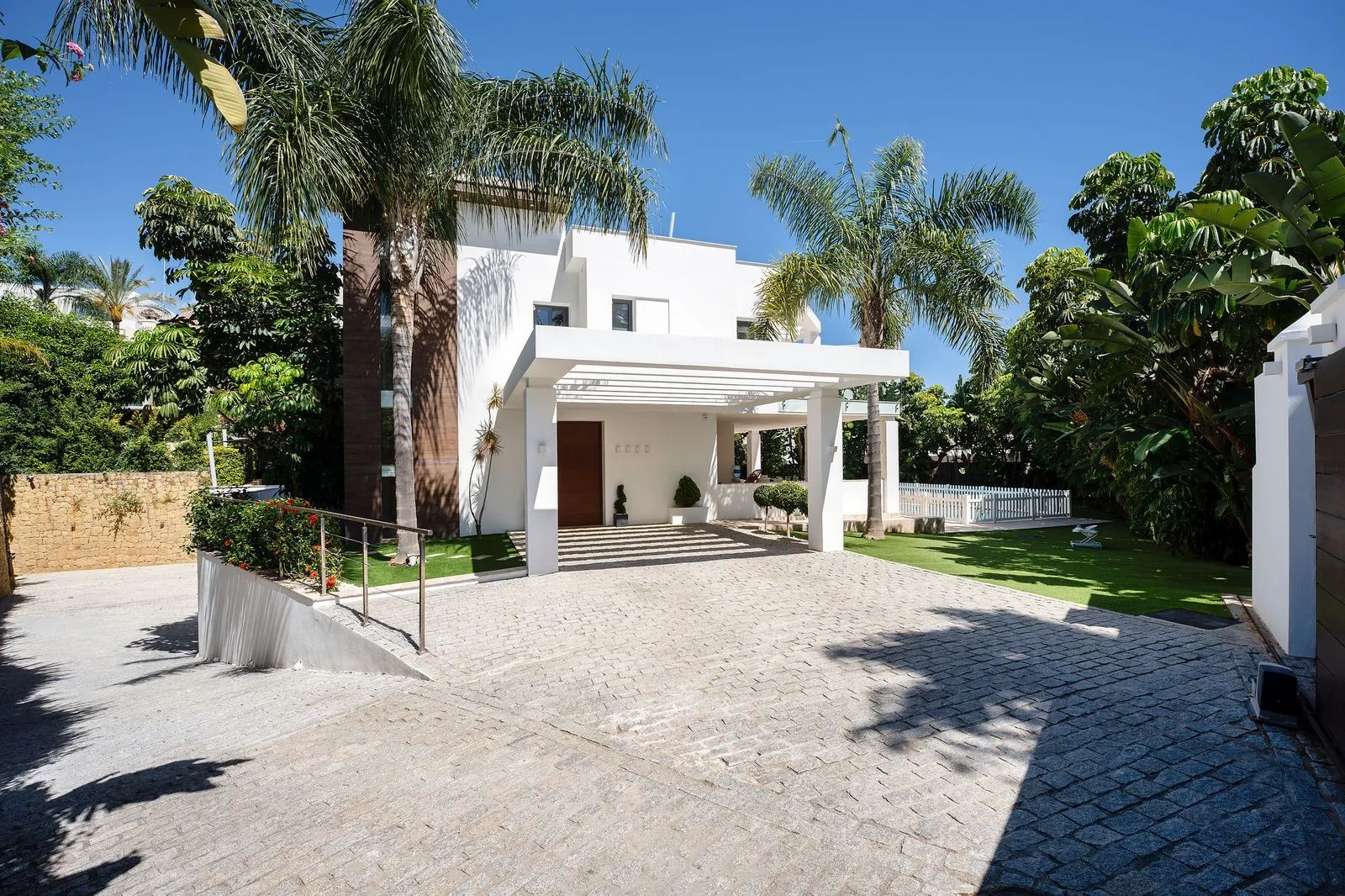 Detached Villa