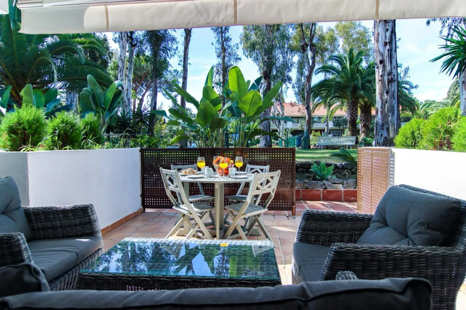 Ground Floor Apartment-Marbella-R5048923