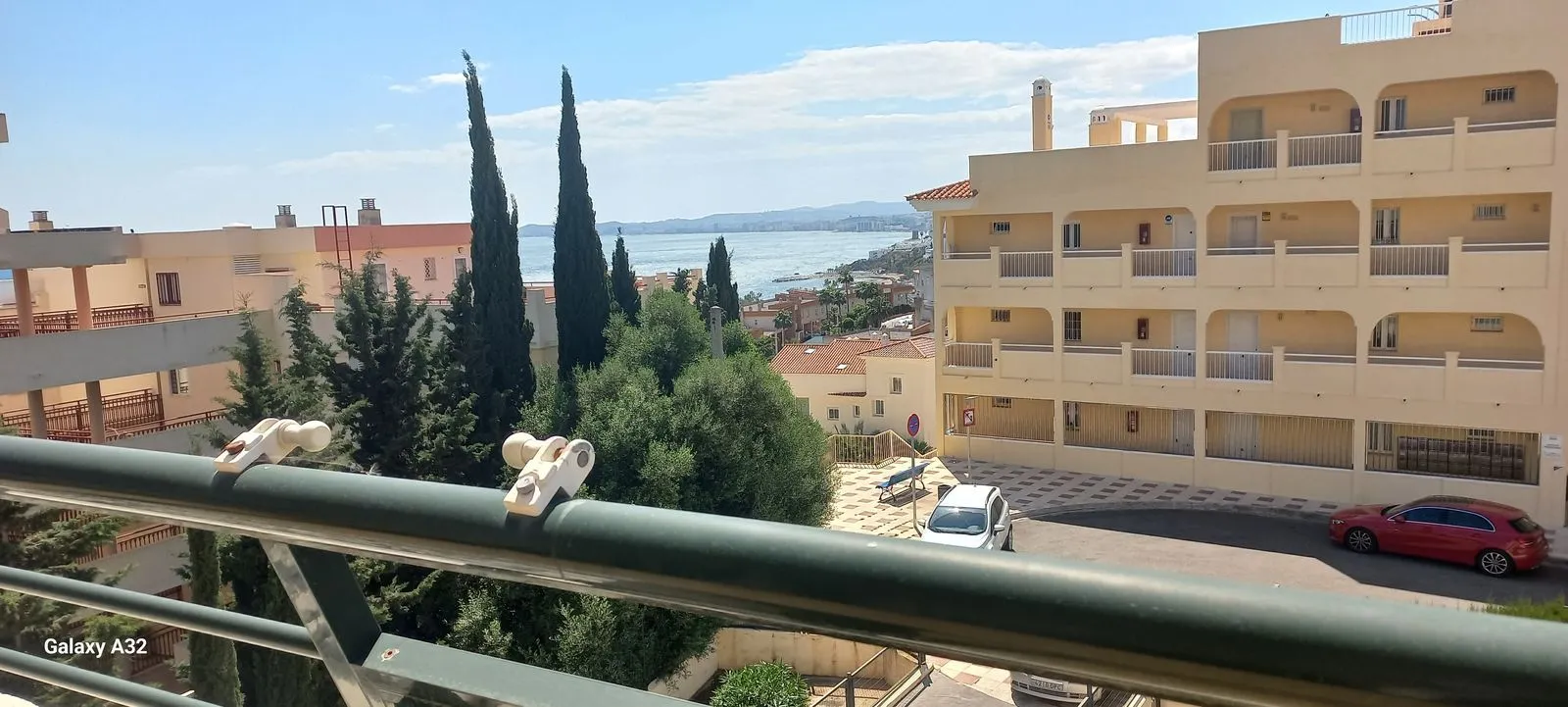 Middle Floor Apartment