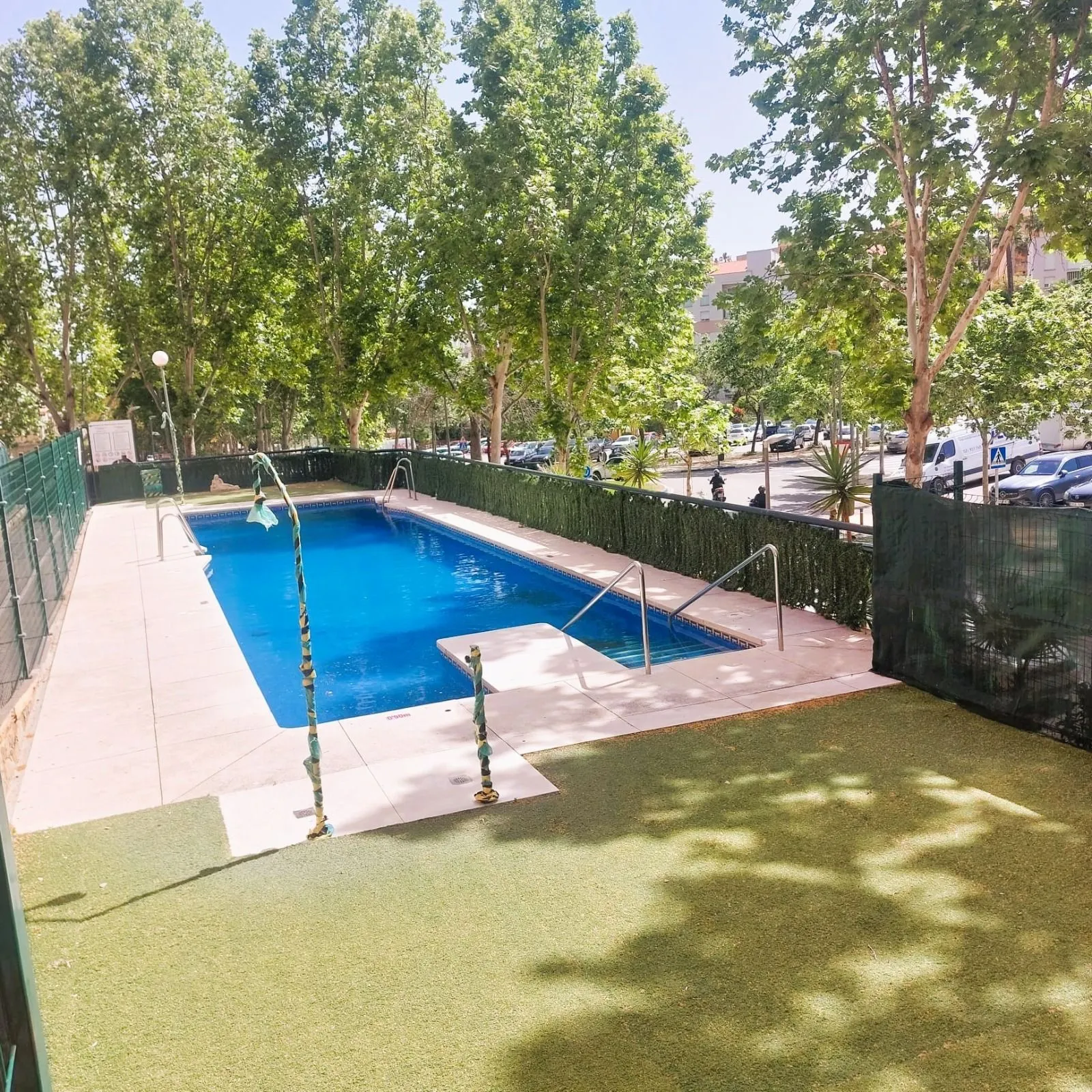 Middle Floor Apartment