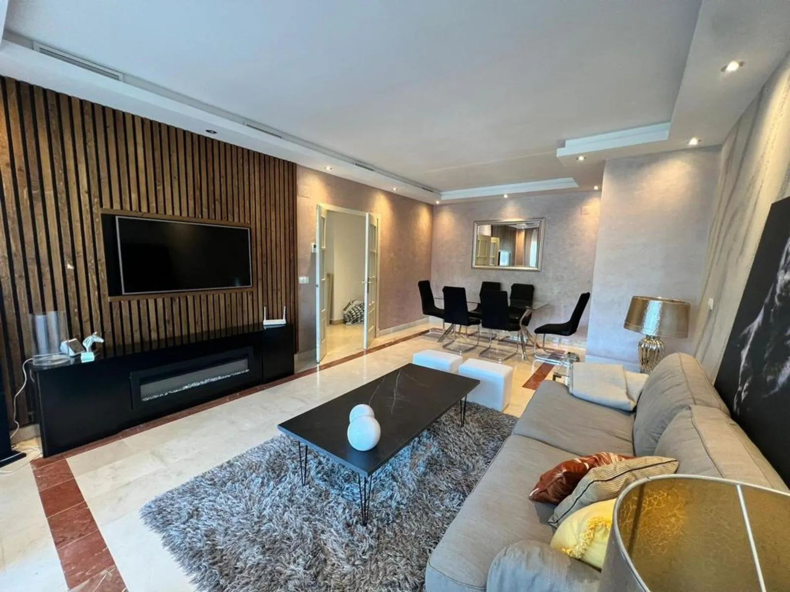 Middle Floor Apartment