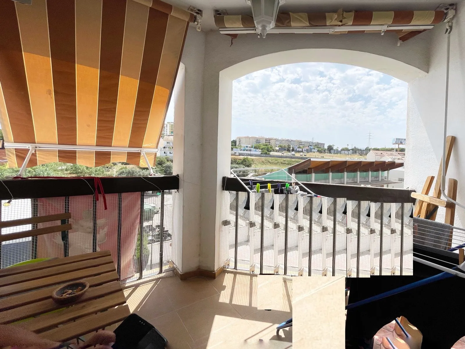 Middle Floor Apartment-Fuengirola-R5100061